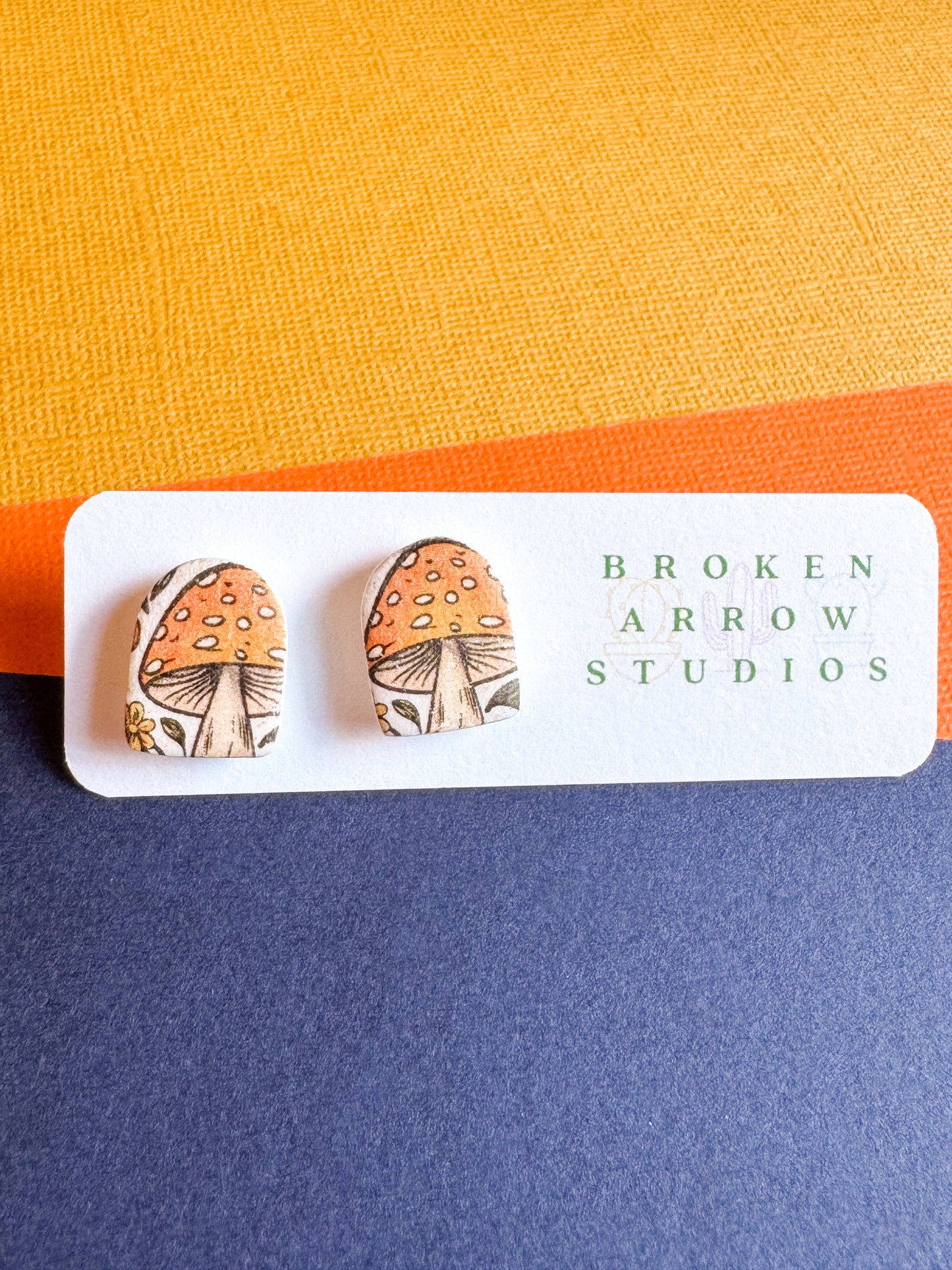 Mushroom Arch Studs